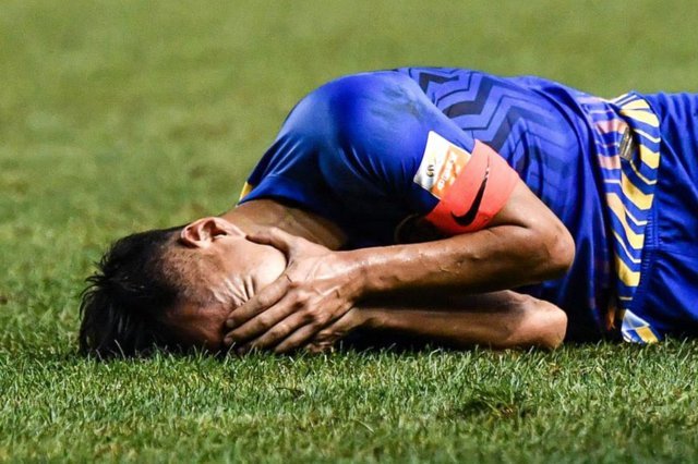 中超战报：玉昆2-1逆转上港，黄紫昌闪击+奥斯卡建功，铁人6连败！